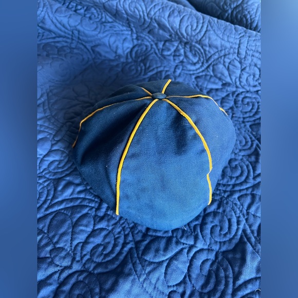 Vintage cub scouts hat.  Boy Scouts of America. - Picture 3 of 5